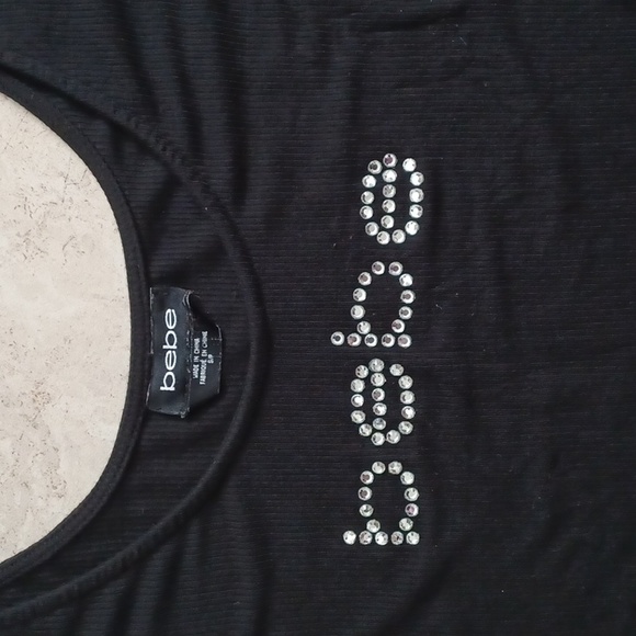 BEBE Cut Out Shoulder Top - Picture 2 of 8